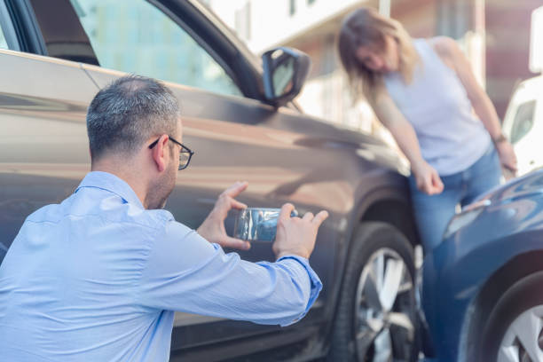 Professional Sr22 Insurance technician working in Oceanside, CA